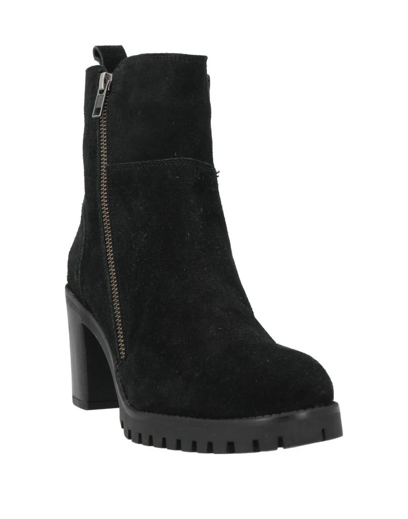 LUMBERJACK Ankle boot 2
