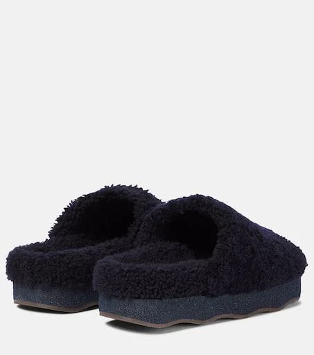 Chloé Wavy shearling slides 3