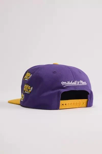Mitchell & Ness Mitchell & Ness NBA Los Angeles Lakers Arched Finals Hat 3