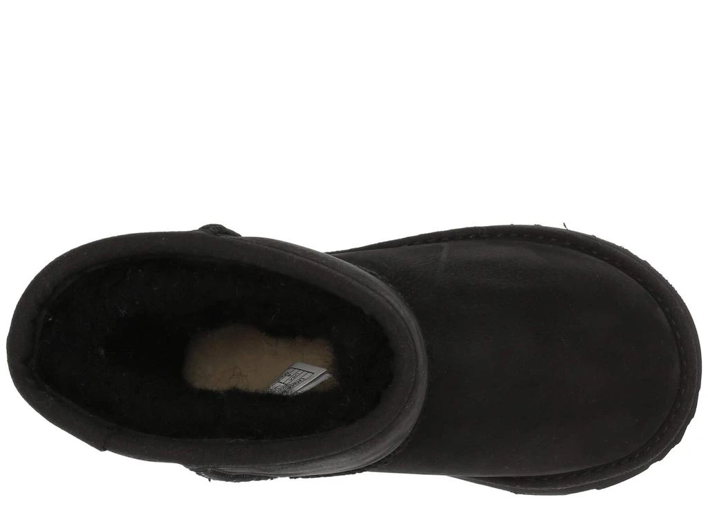 UGG Classic Short II Waterproof (Toddler/Little Kid) 2