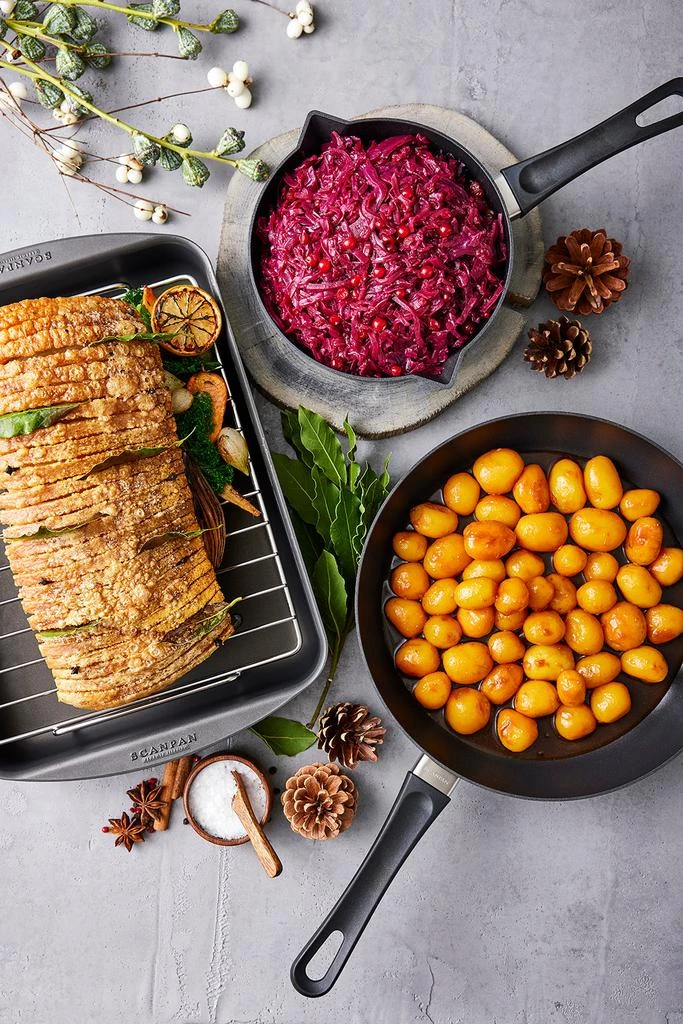 Scanpan Classic 17.5" x 12.5" Roasting Pan, 8.25 Qt. 2