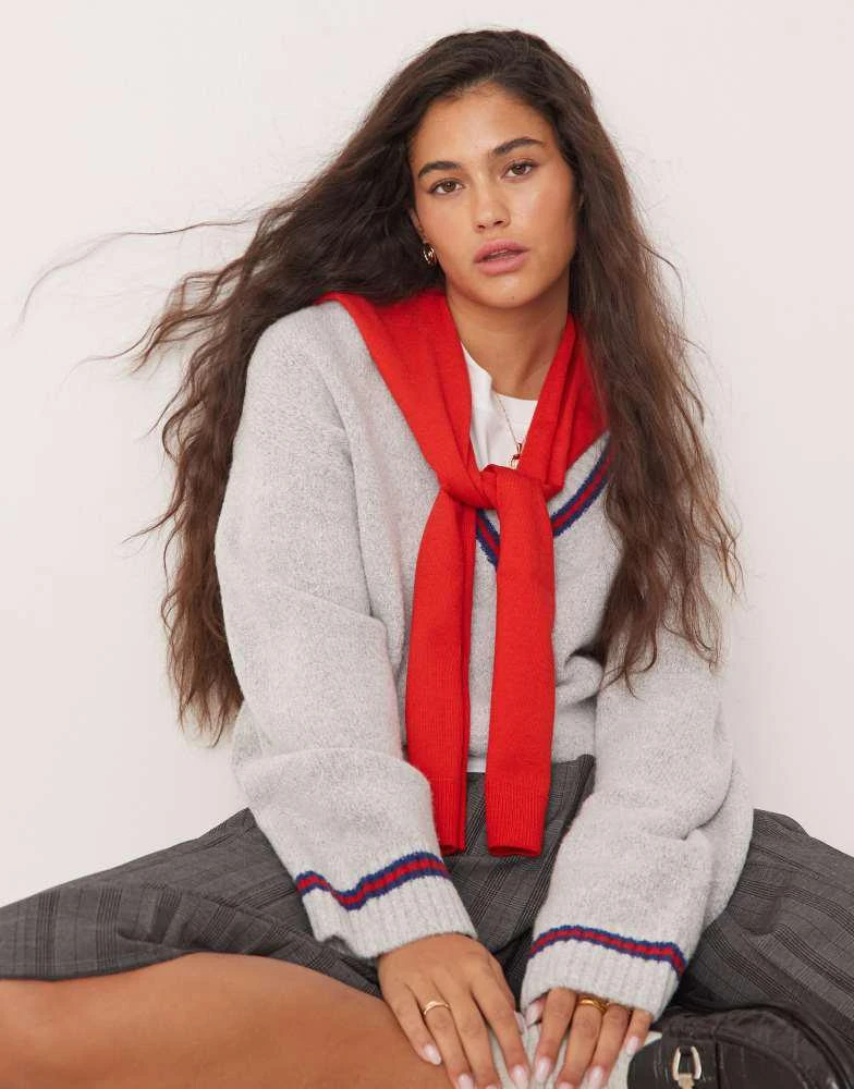ASOS ASOS DESIGN mock jumper scarf in red 2