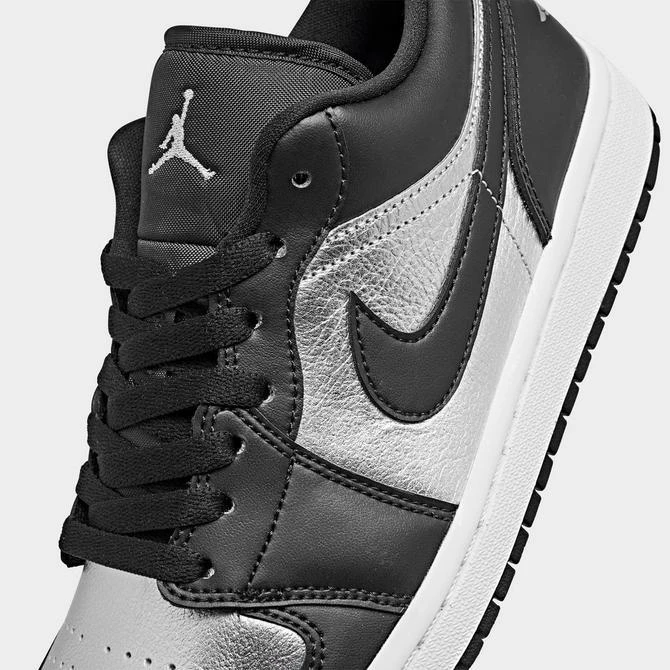 Jordan Women's Air Jordan Retro 1 Low SE Casual Shoes 3
