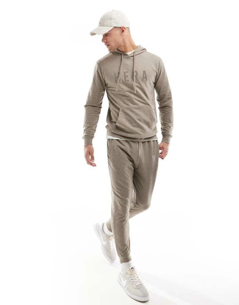 HERA Hera focus lightweight slim fit hoodie in marsh grey 3