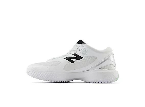 New Balance FreezeLX v5 Turf 3