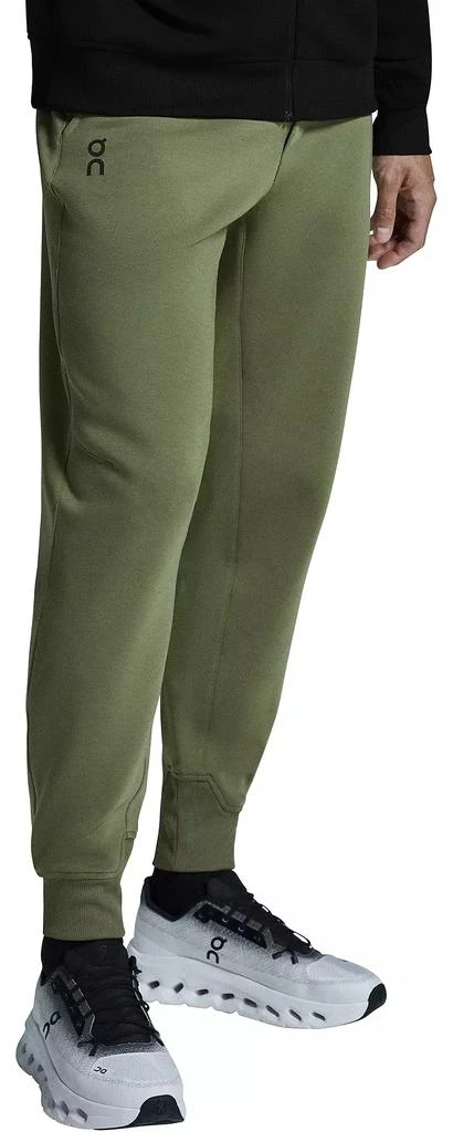 On On Men's 24 Sweatpants 4