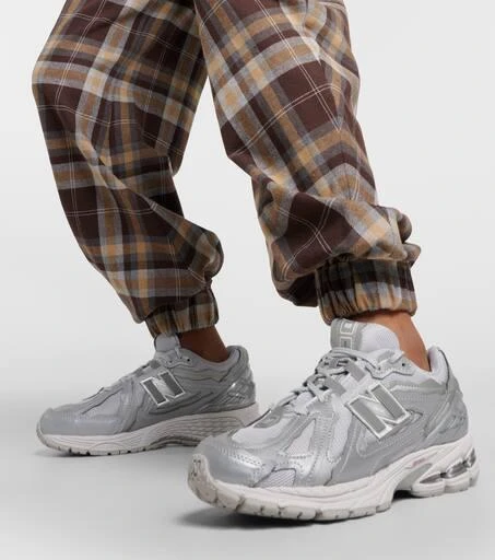 New Balance 1906D sneakers 4