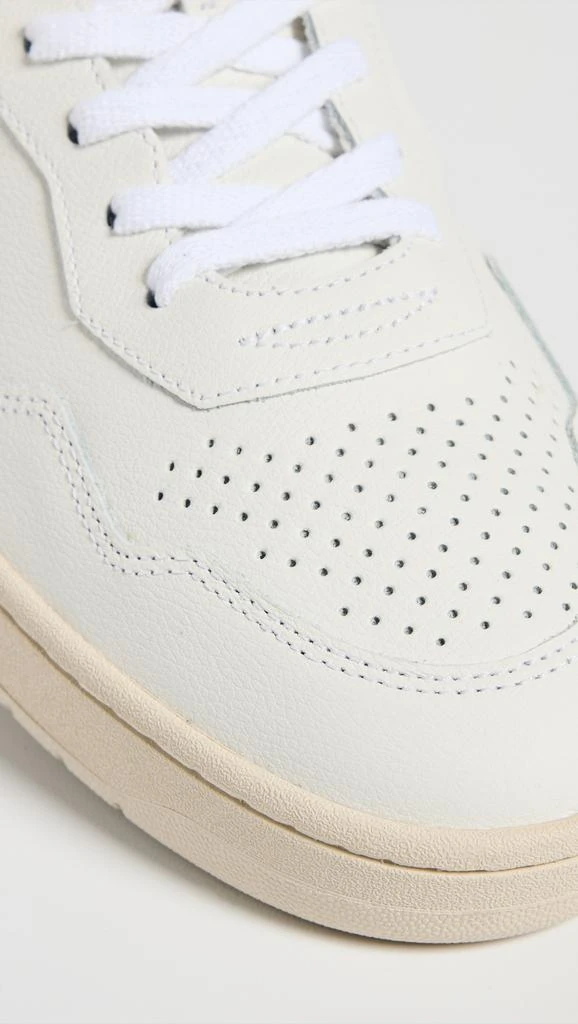 Veja V-90 Sneakers 4