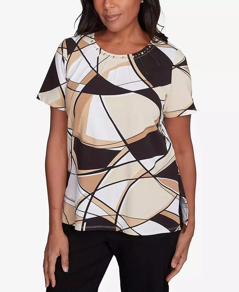 Alfred Dunner Petite  Geometric Top with Detailed Neckline 4