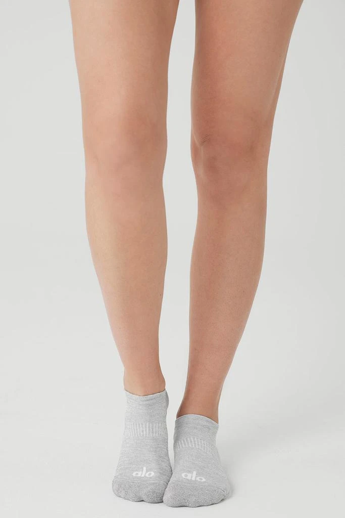 Alo Women's Performance Tab Sock - Athletic Heather Grey/White 2