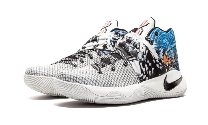 NIKE Nike Kyrie 2 3