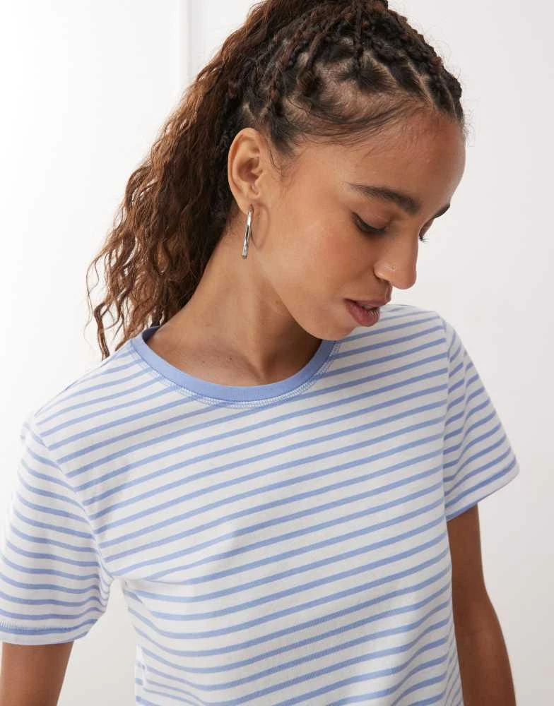 Monki Monki shrunken tee in blue and white stripe 4