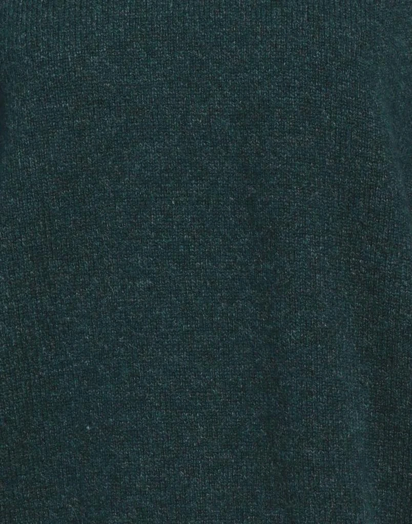 HOWLIN' Sweater 4