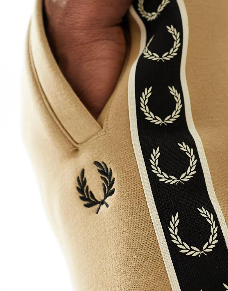 Fred Perry Fred Perry taped sweat short in beige 2