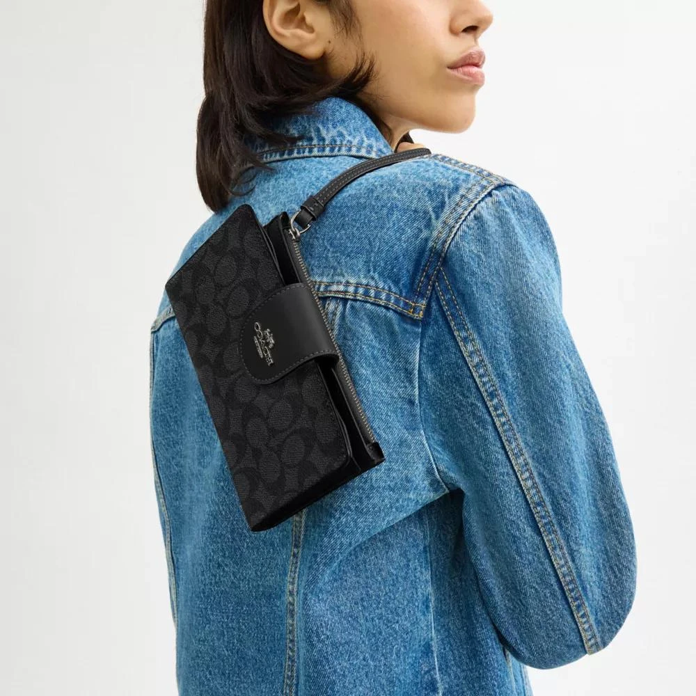 Coach Phone Wallet In Signature Canvas 3
