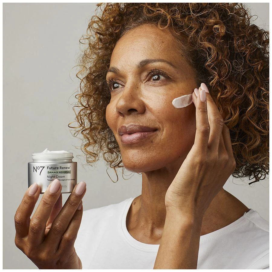 No7 Future Renew Damage Reversal Night Cream 3
