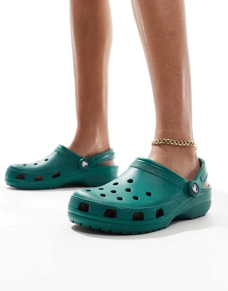 Crocs Crocs classic clog in emerald green 1