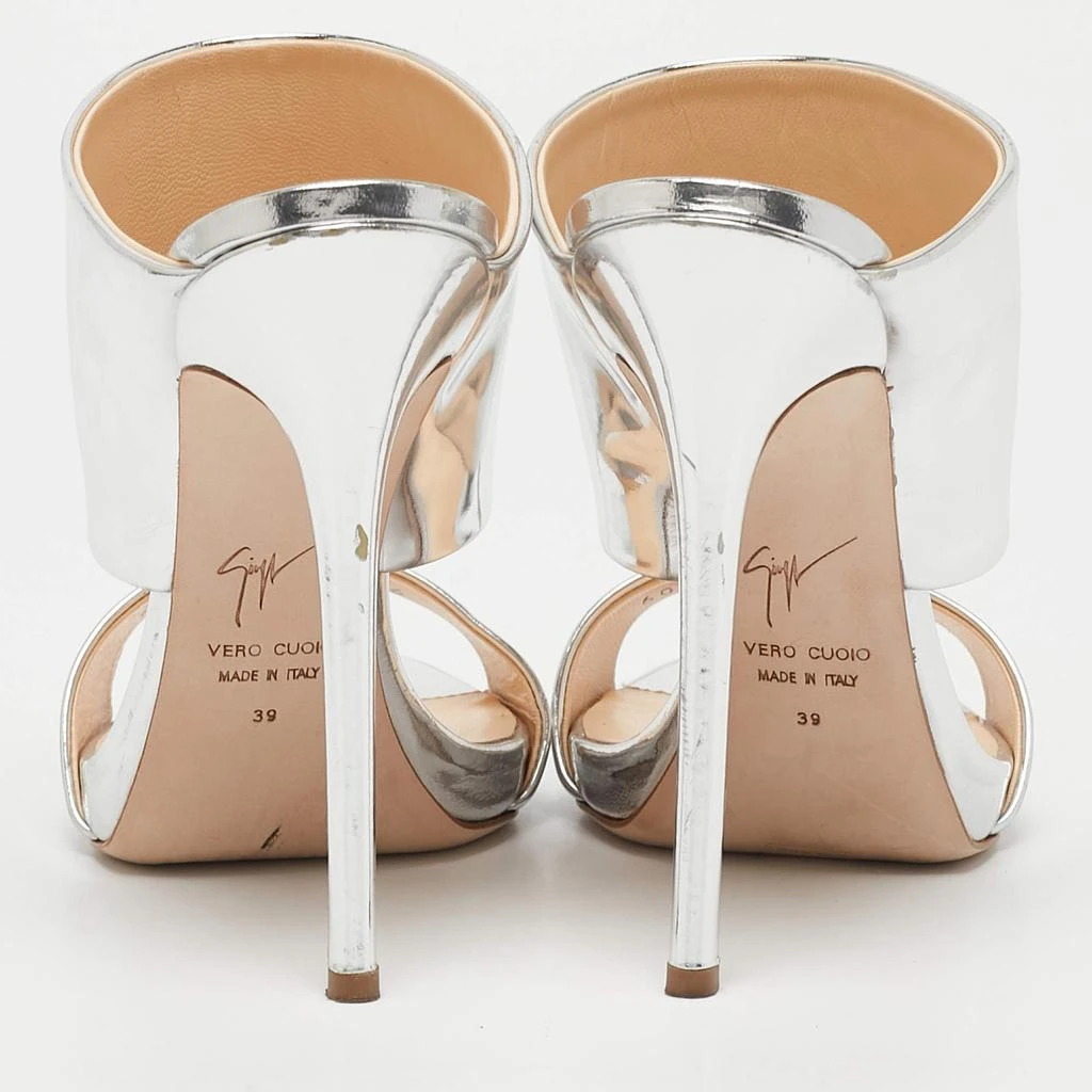 Giuseppe Zanotti Giuseppe Zanotti Silver Leather Andrea Sandals Size 39 5