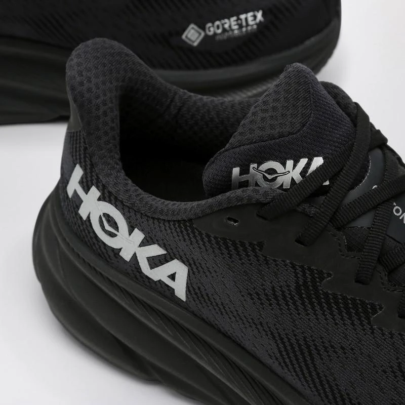 Hoka One One Clifton 9 GTX black sneakers 6