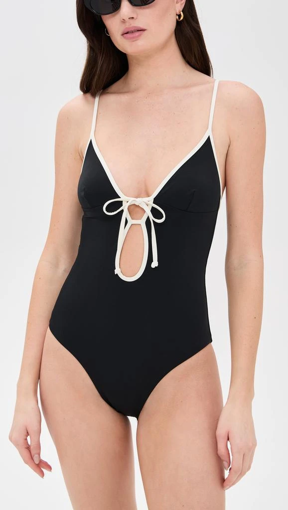 Onia Soleil One Piece 1