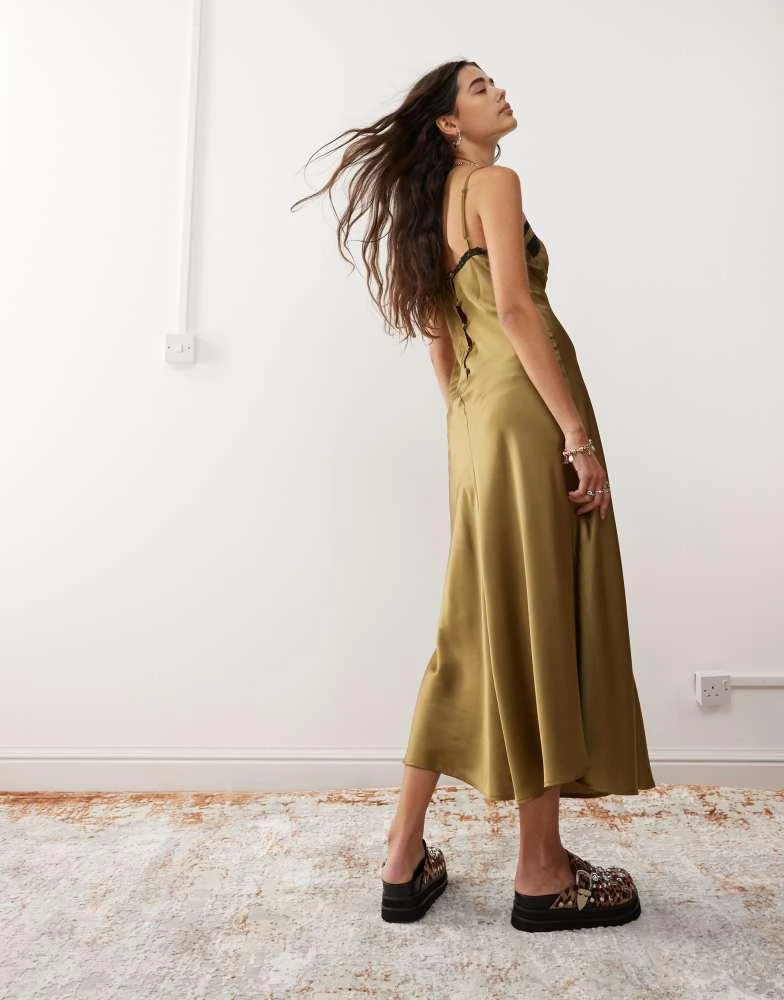 Reclaimed Vintage cami slip dress with lace trim in olive green On Sale Now with Up to 45% Off | Discover Exclusive Deals & Savings at BeyondStyle Authentic Reclaimed Vintage Reclaimed Vintage cami slip dress with lace trim in olive green On Sale Now with Up to 45% Off | Discover Exclusive Deals & Savings at BeyondStyle Authentic Reclaimed Vintage