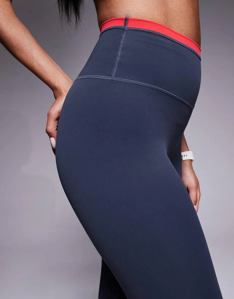 PE Nation PE Nation Vita full length legging in marine blue and strawberry 5