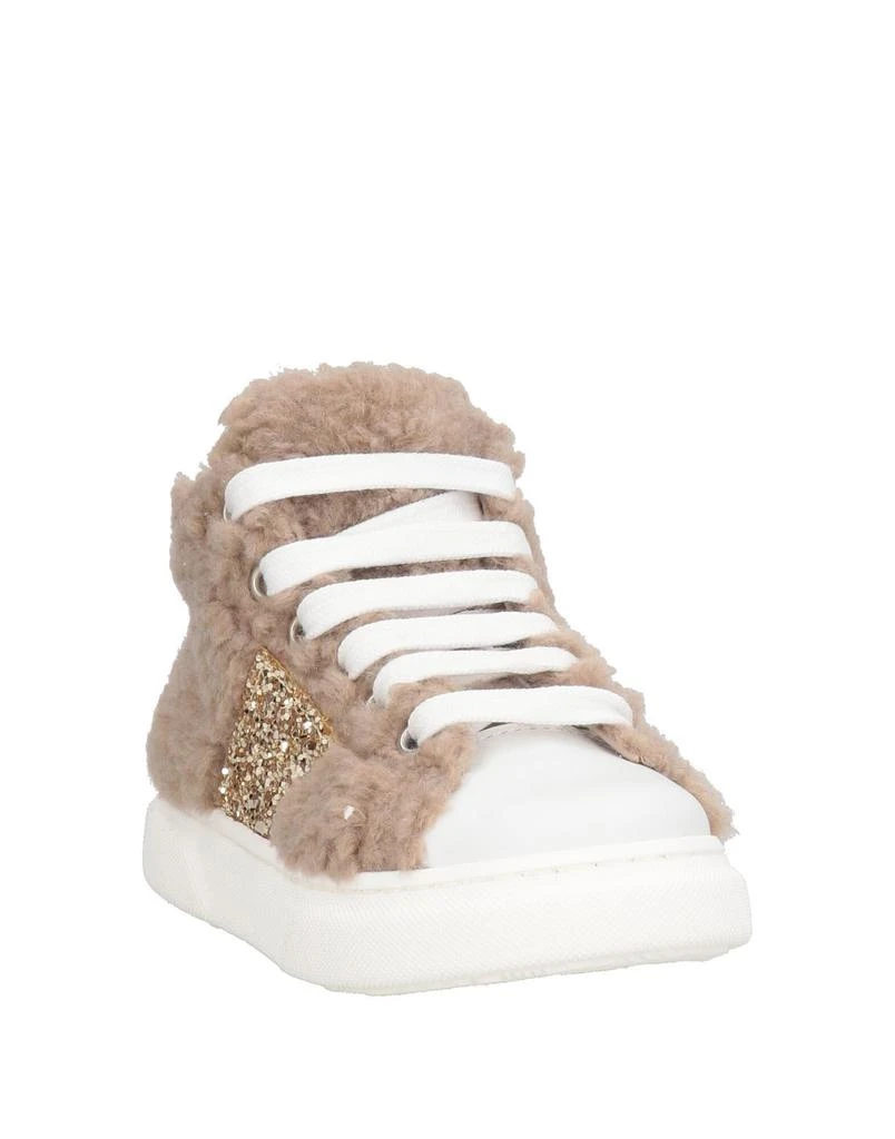 MONTELPARE TRADITION Sneakers 2