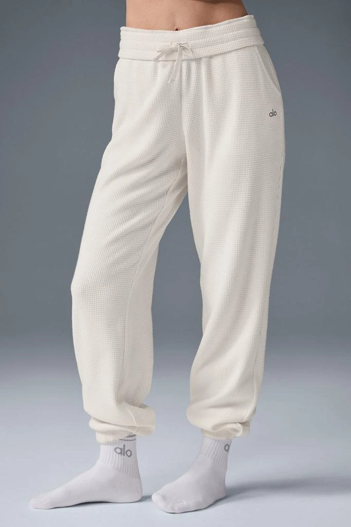 Alo Waffle Weekend Escape Jogger - Ivory 1