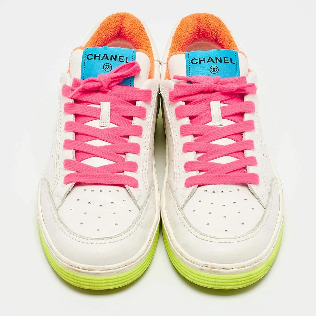 Chanel Chanel White Perforated Leather Logo Low Top Sneakers Size 39 3