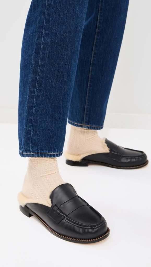 Freda Salvador Temi Flats 2