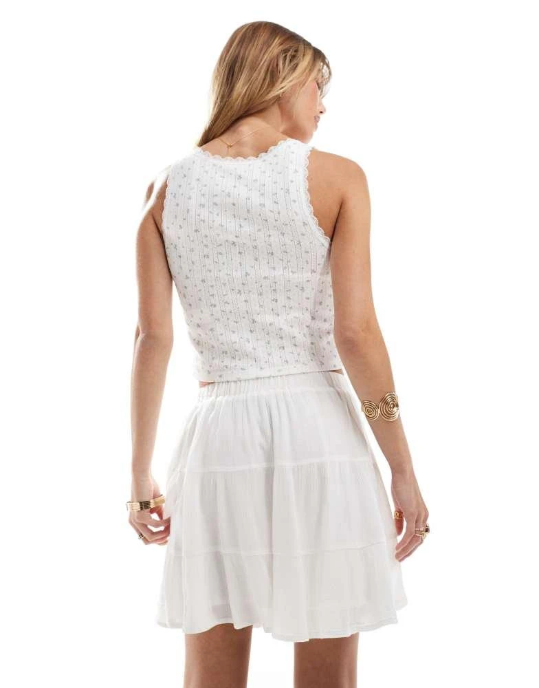 Stradivarius Stradivarius linen look tiered mini skirt in white 4