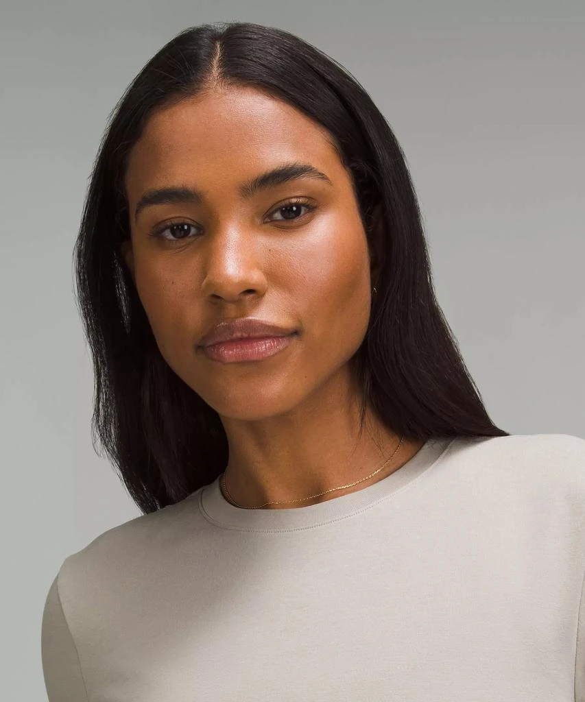 Lululemon Love Curved-Hem Crewneck T-Shirt 23