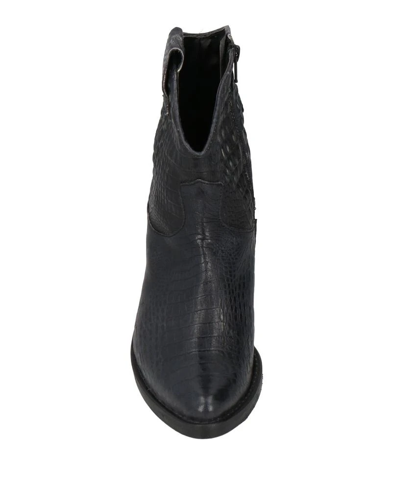 1725.A Ankle boot 4