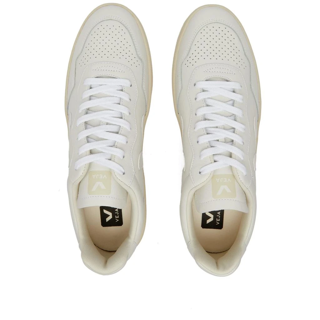 Veja Veja V-90 Organic Leather Sneaker 4