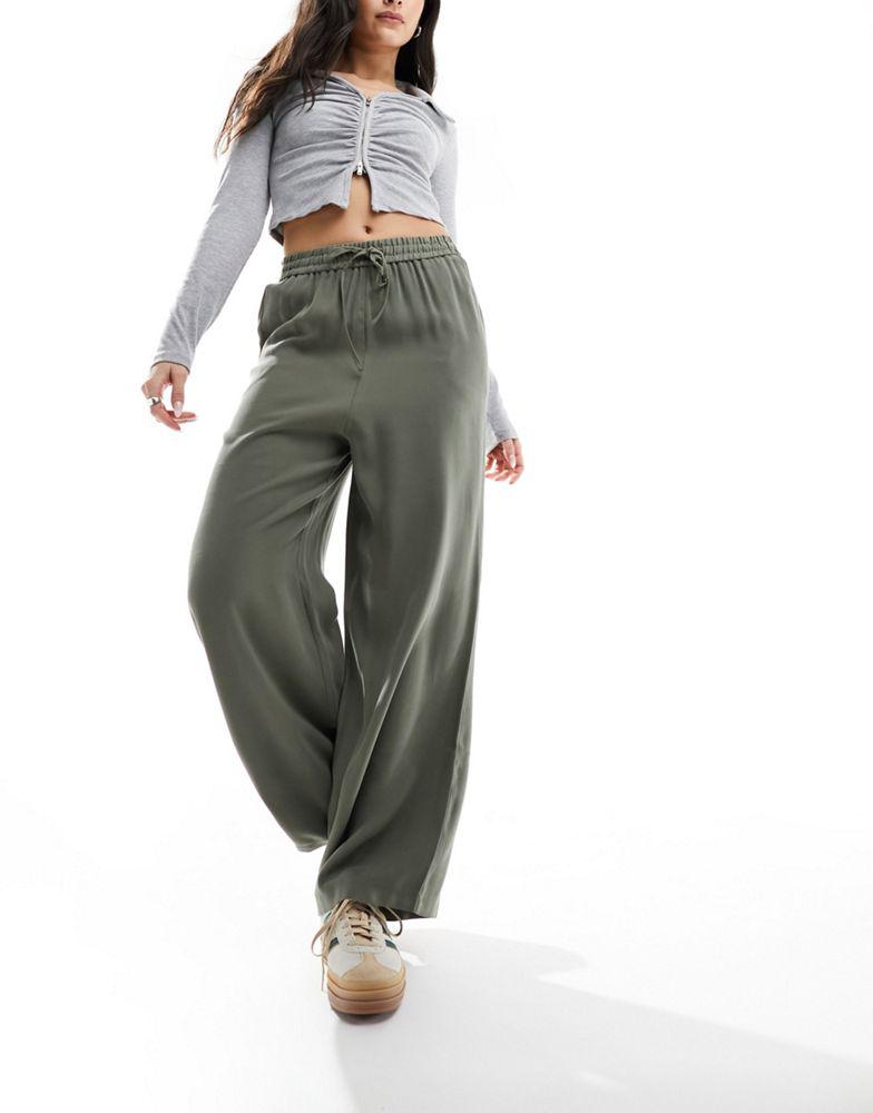 Miss Selfridge Miss Selfridge soft touch pull on wide leg trouser in khaki