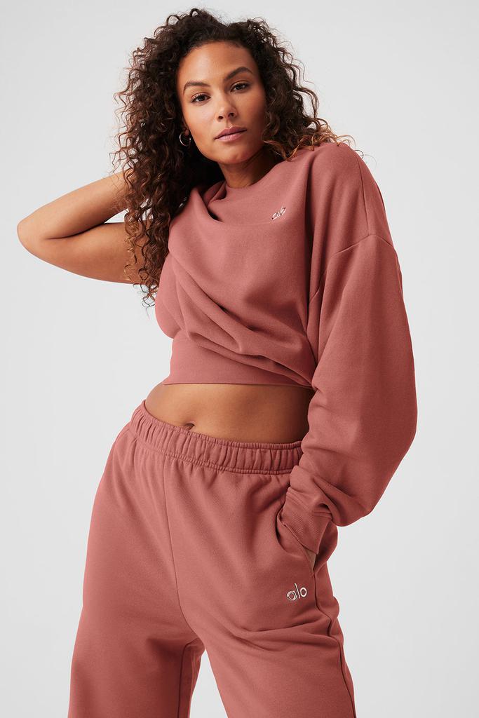 Alo Accolade Crew Neck Pullover - Soft Terracotta - Hoodies - Free