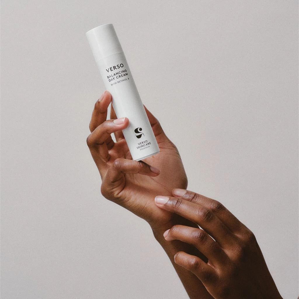 VERSO VERSO Balancing Day Cream with Retinol 8 4