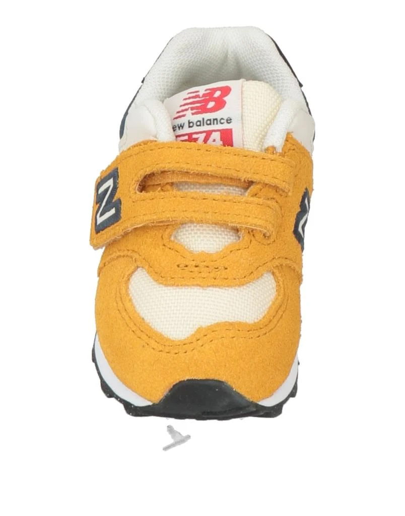 New Balance Sneakers 4