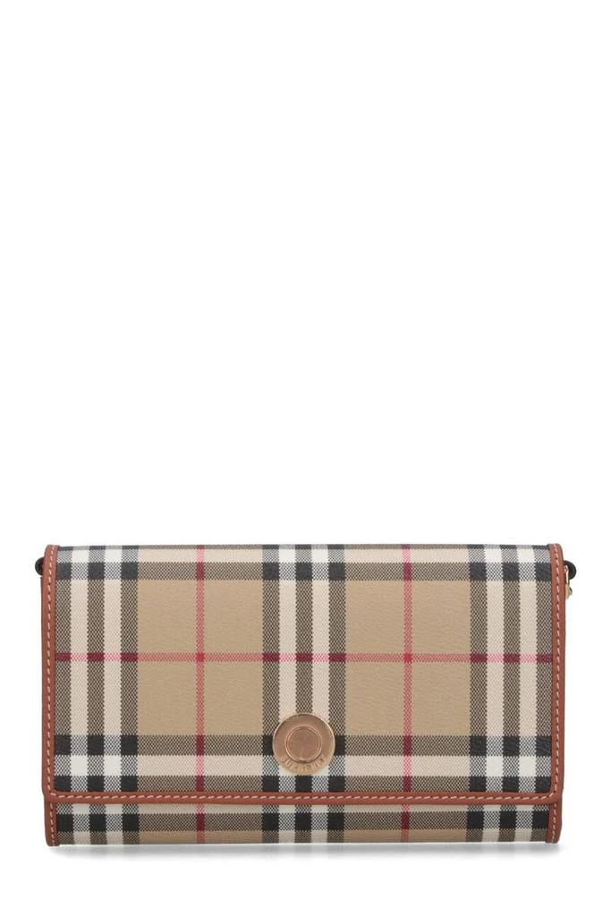 Burberry Burberry Checked Chain-Linked Shoulder Bag 1