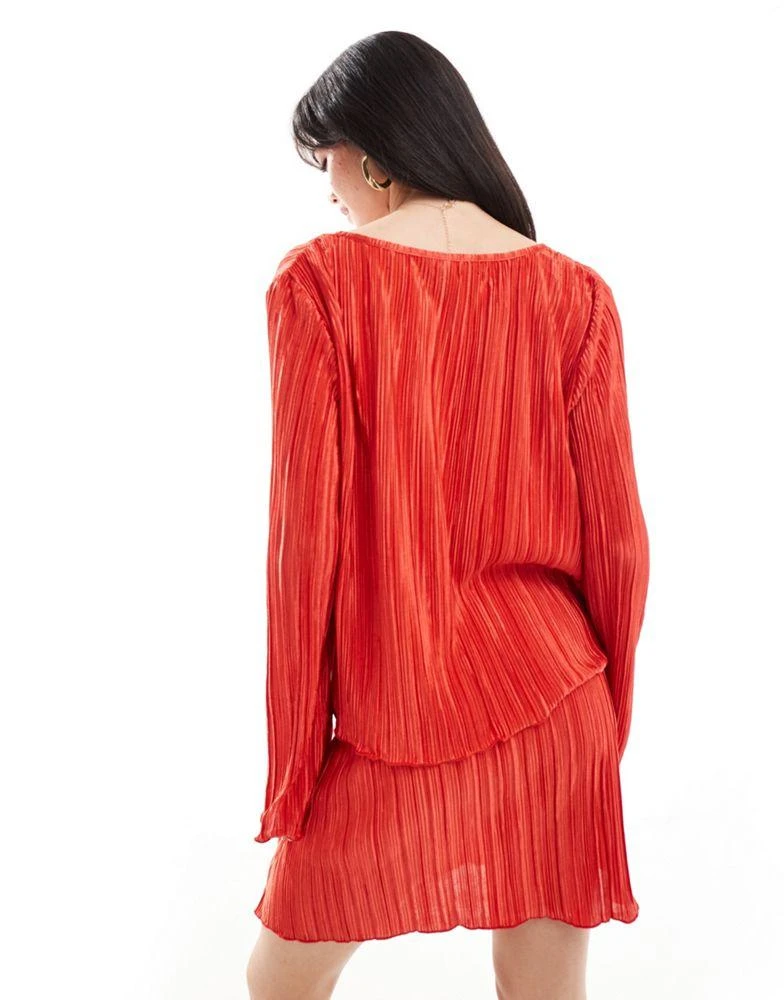 Pieces Pieces plisse tie front top co-ord in radiant red 3