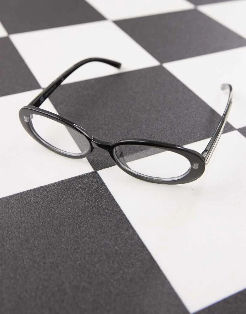 Reclaimed Vintage Reclaimed Vintage oval blue light glasses in black 2