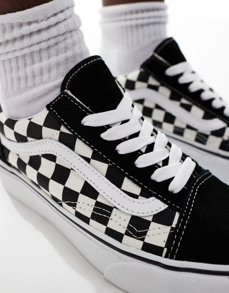 Vans Vans Checkerboard Old Skool Platform trainers in black and white 5