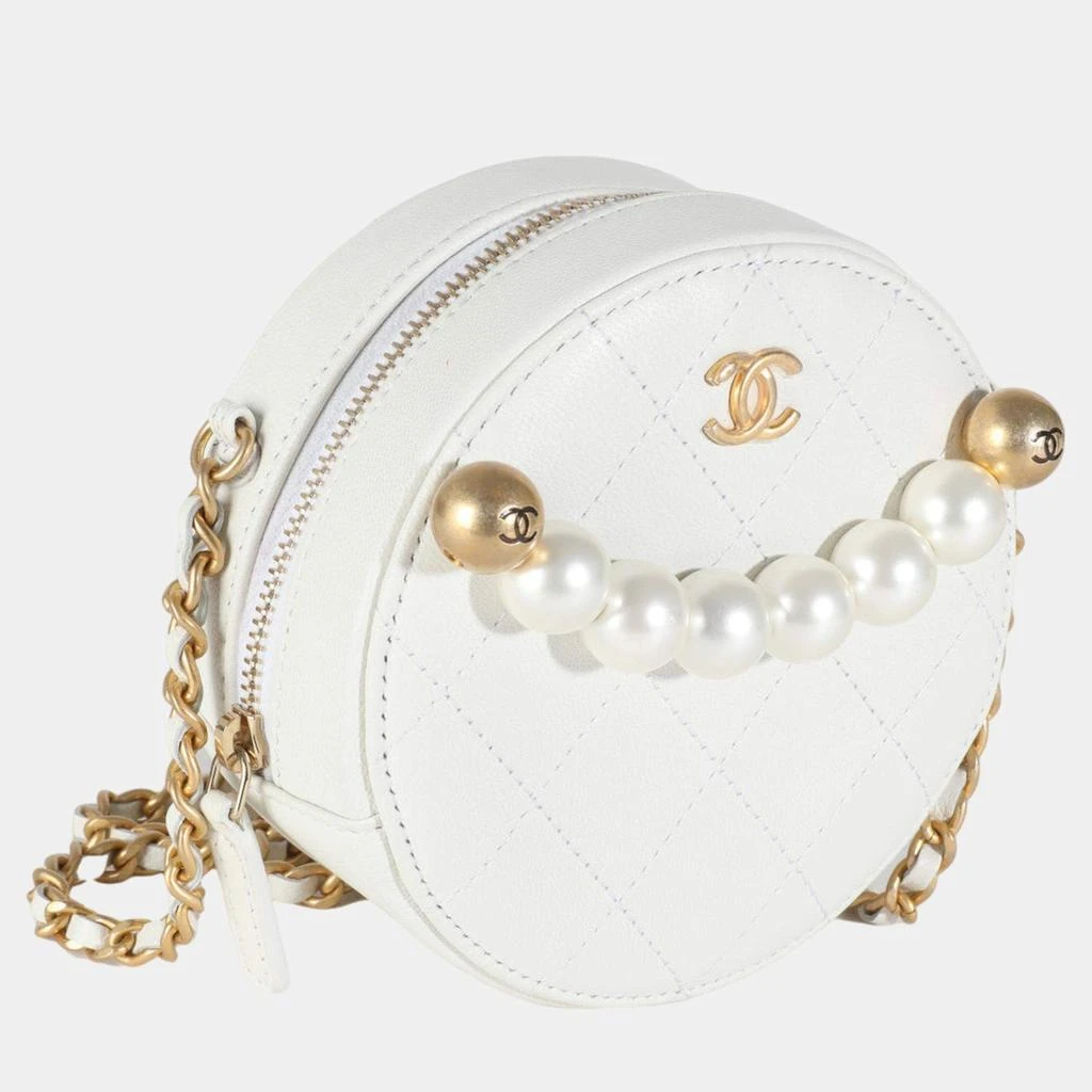 Chanel Chanel White Quilted Lambskin Pearl Round Clutch With Chain 5