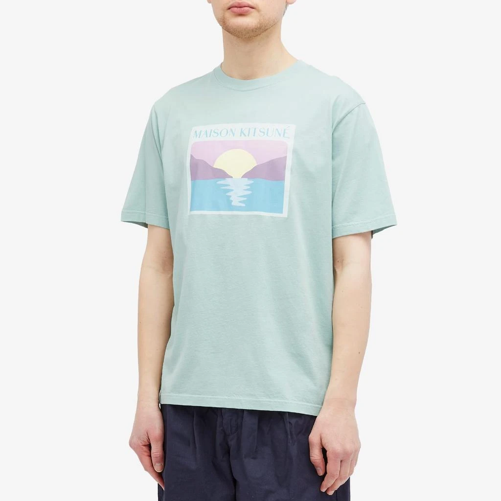 Maison Kitsune Maison Kitsuné Sunset Postcard Comfort T-Shirt 2