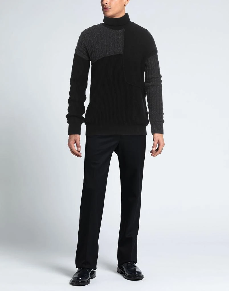ATOMOFACTORY Turtleneck 2