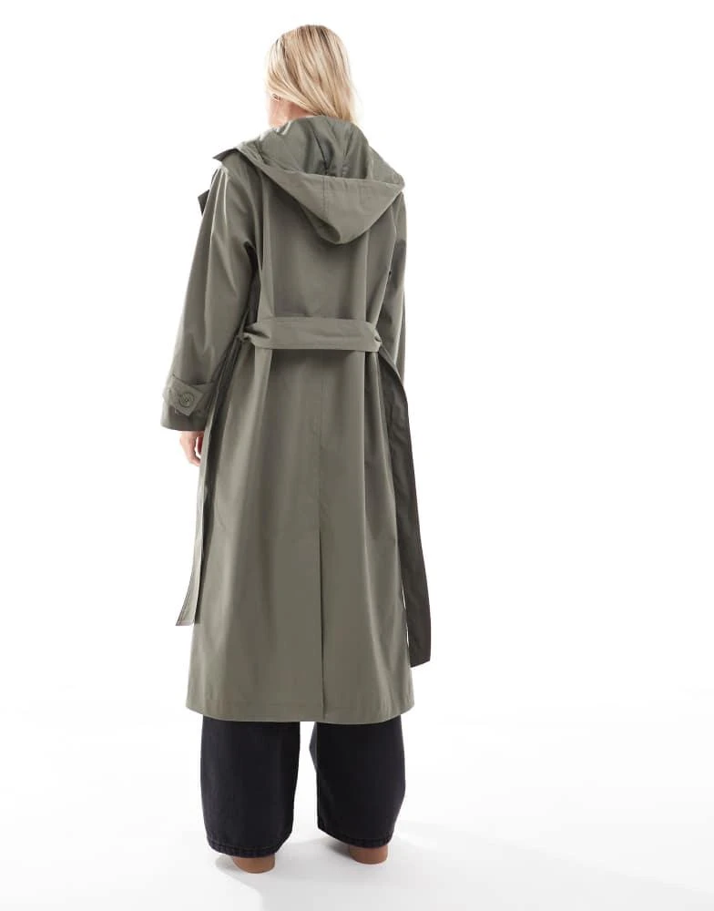 ASOS ASOS DESIGN Petite rubberised rain hooded trench coat with