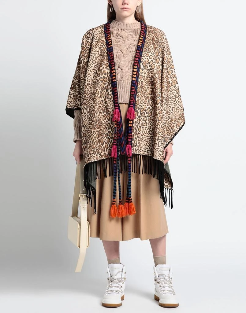 ETRO Cape 3