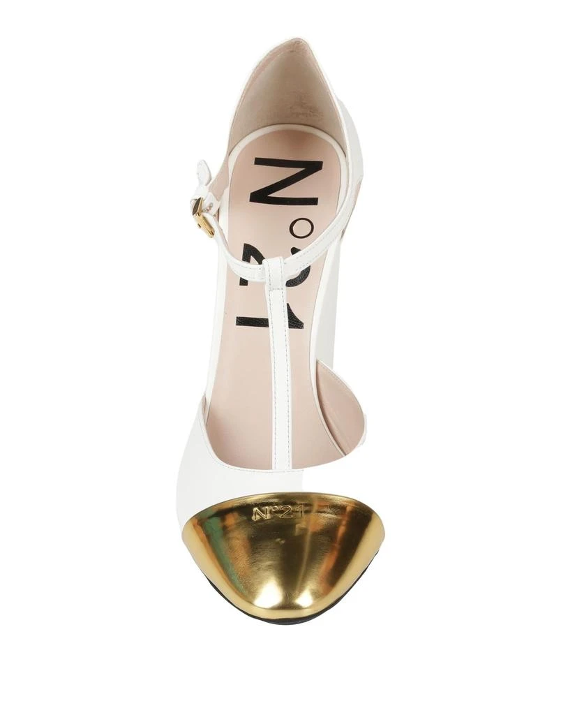 N°21 Pump 4