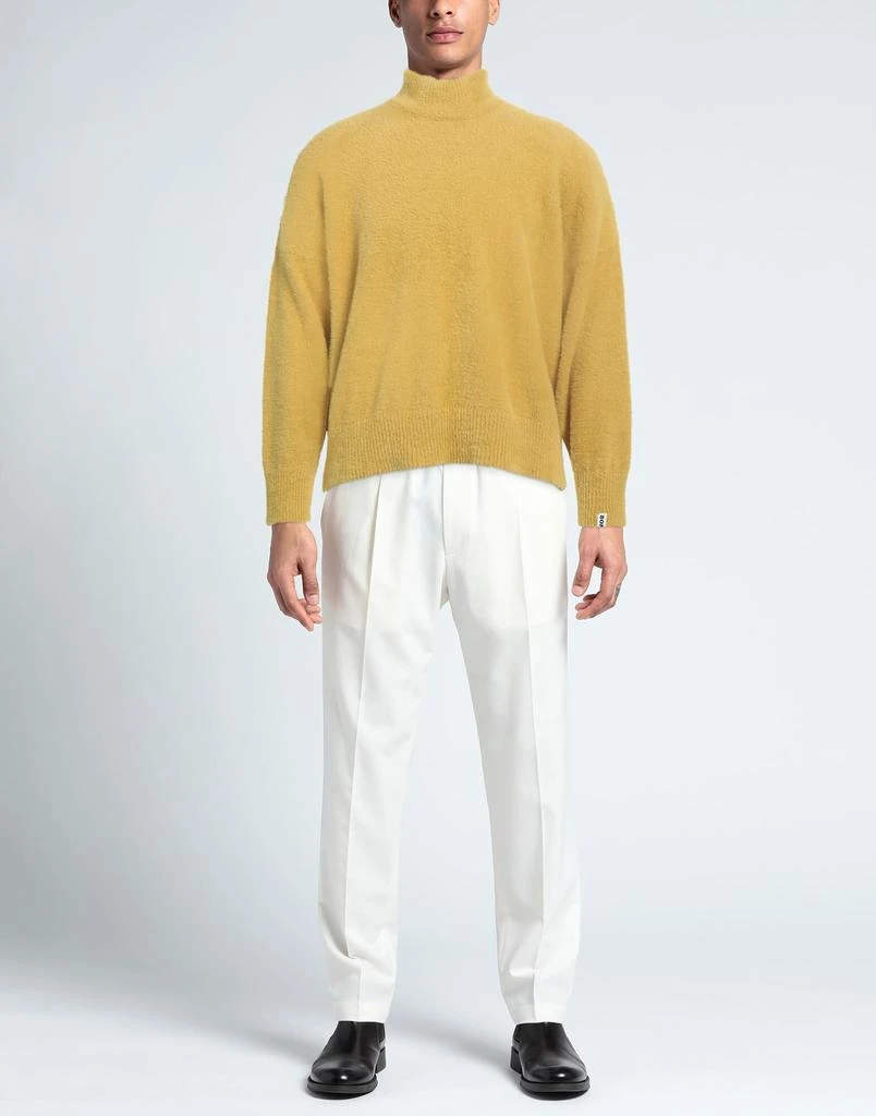 BONSAI Turtleneck 2