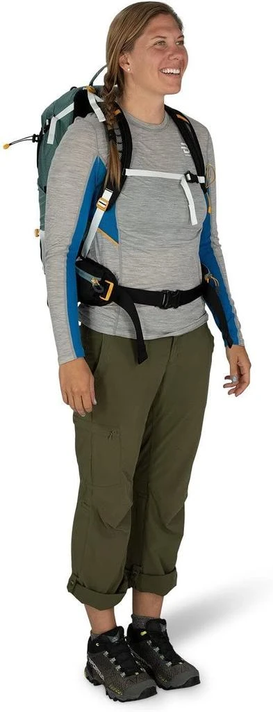 Osprey Osprey Sirrus 24L Women
s Hiking Backpack, Succulent Green 7